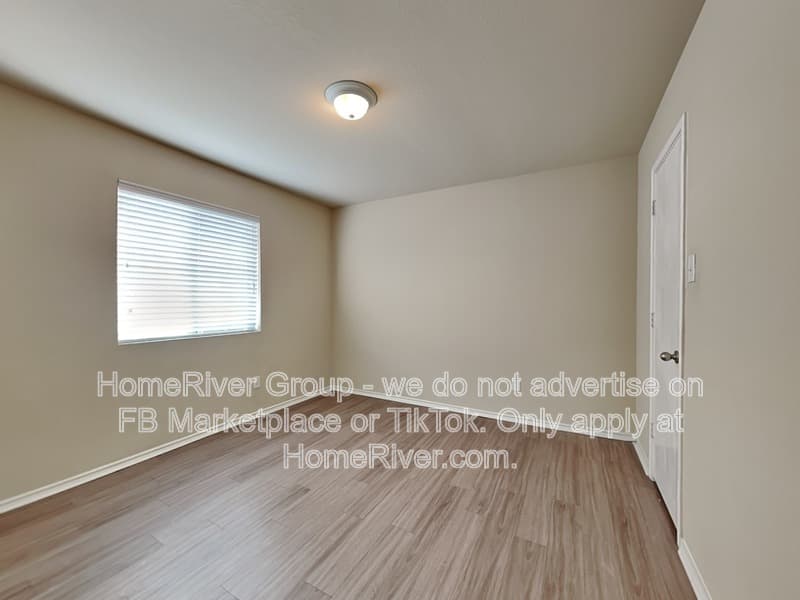 Allen Townhome: 1127 Sophia St