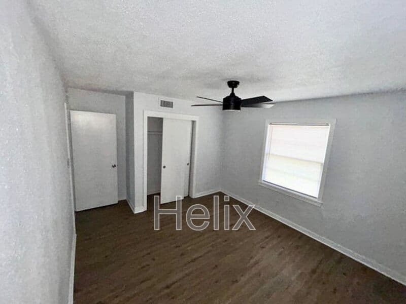 Jackson House: 1058 Combs St