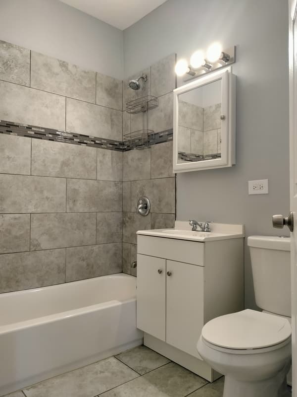 Chicago Condo: 6601 South Bishop Street - 6601-1