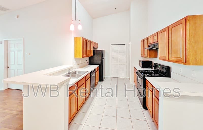Jacksonville Condo: 6081 Maggies Cir