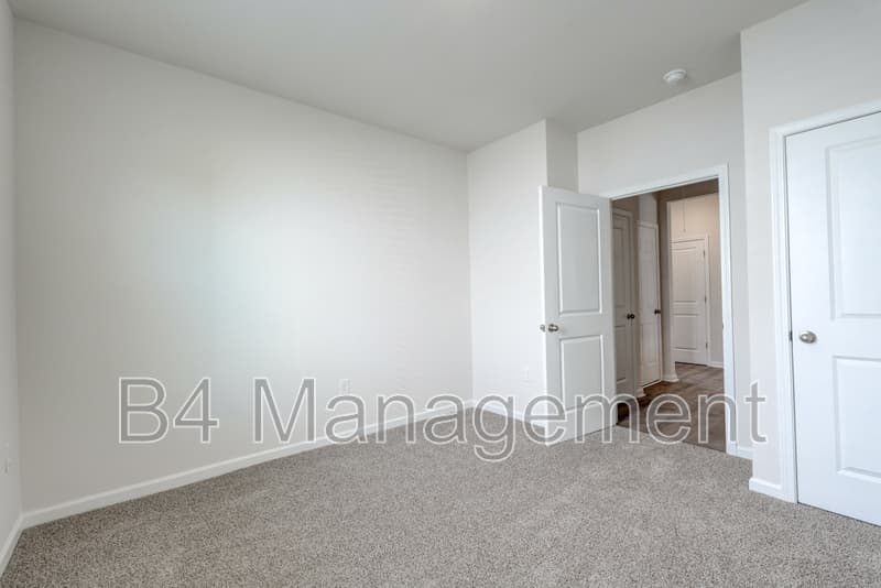 Boiling Springs House: 2159 Springview Ct.