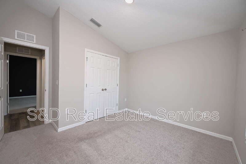 Lakeland House: 5511 Arlington River Drive