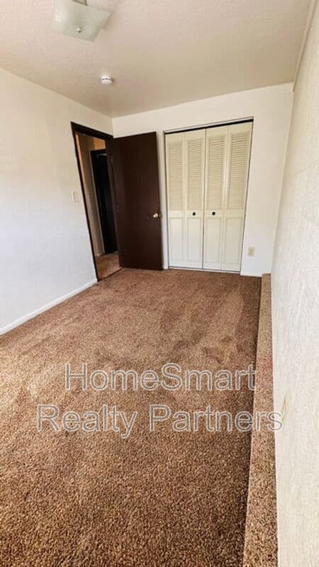 Green River House: 135 A Monroe Ave