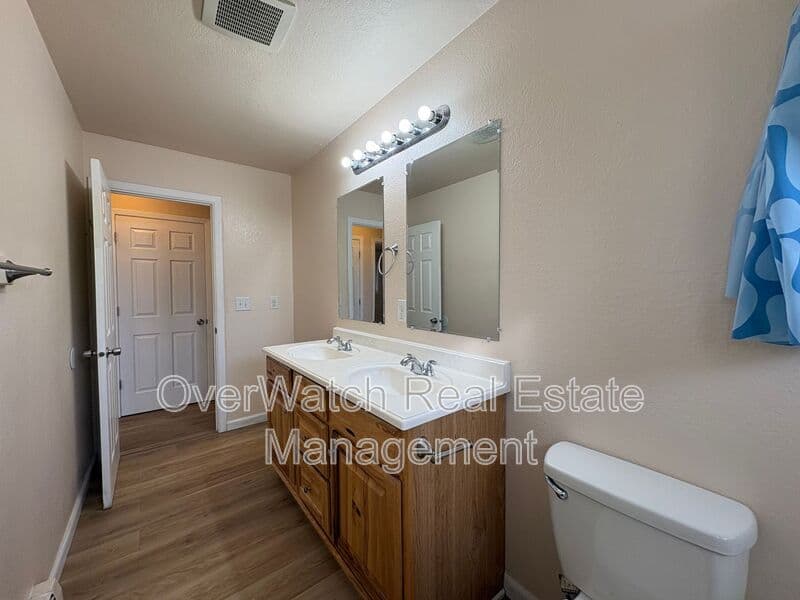 Anchorage Condo: 827 E 11th Avenue