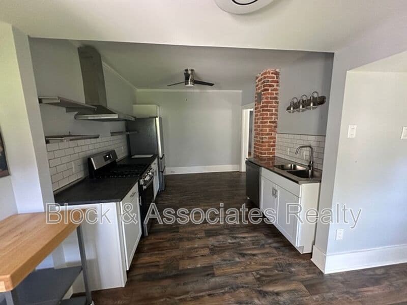 Winston-Salem Condo: 918 Franklin Street