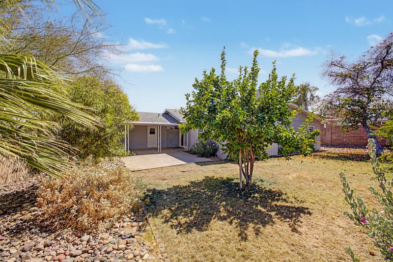 Phoenix House: 2822 E WILLOW Avenue