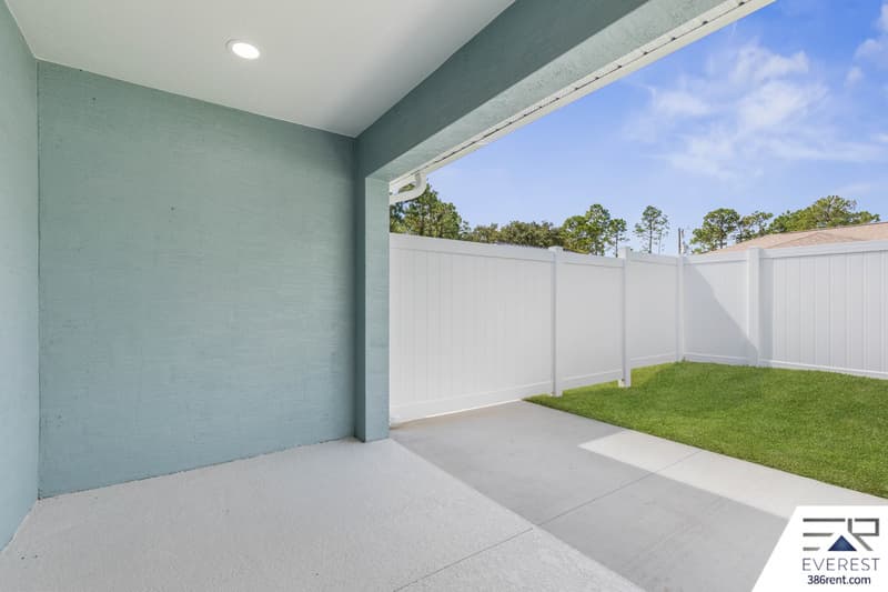 Palm Coast House: 10 Llovera Pl