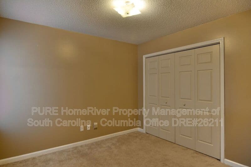 Irmo House: 45 Bradstone Circle