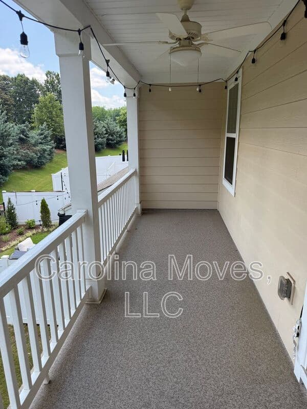 Greenville Townhome: 5 Alkanet Way