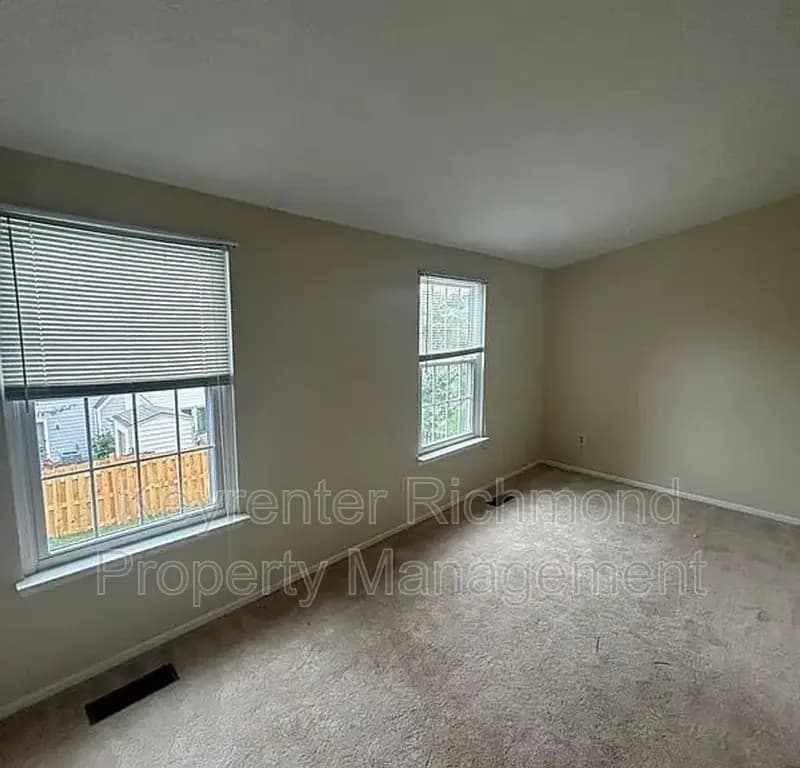 Richmond House: 7700 Pomeroy Court