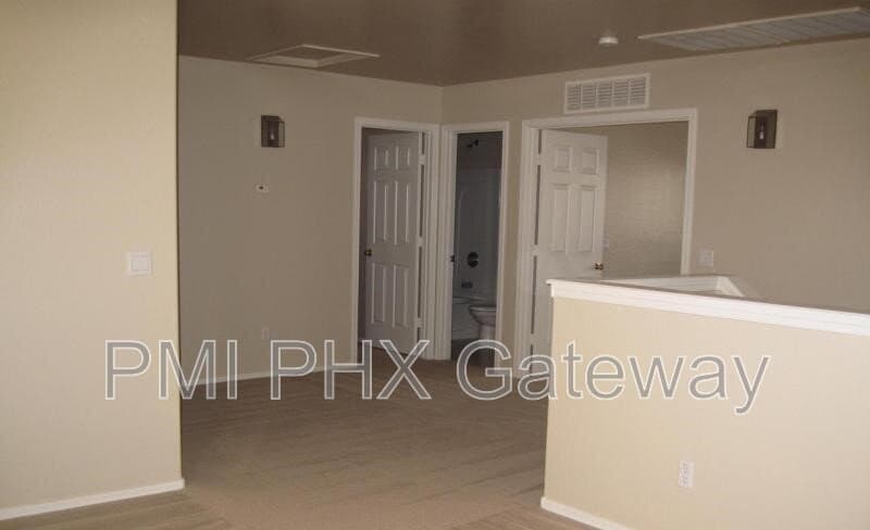 Anthem House: 3776 W Wayne Lane