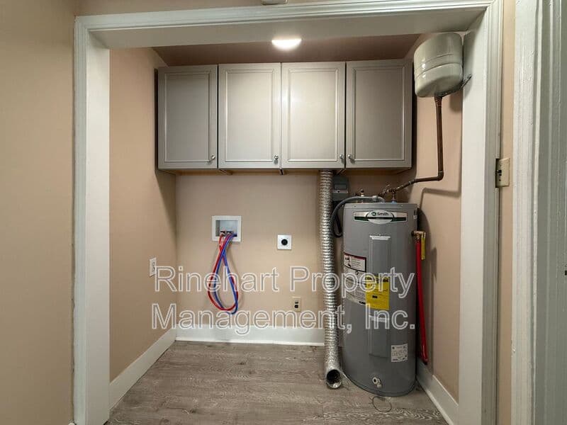 Rock Hill House: 1343 Steed Street