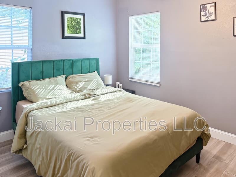 Dallas Condo: 4421 Cicero Street - 2