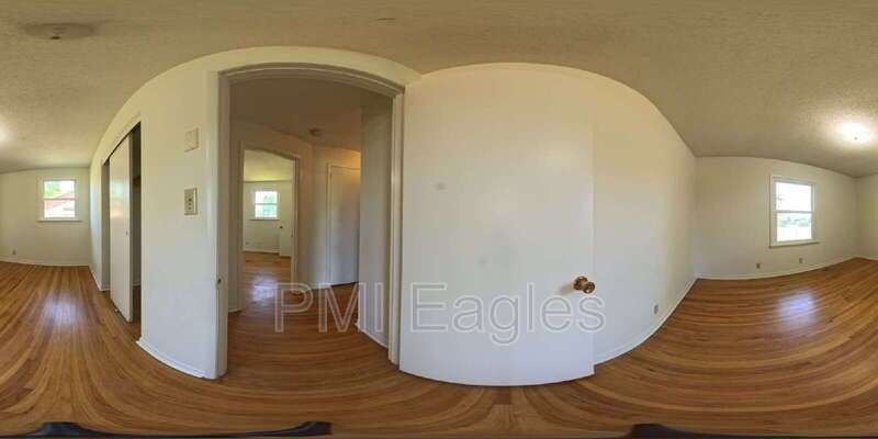 Clarksville House: 2223 Pendleton Drive