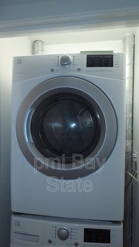 Boston Condo: 1 Westinghouse Plz