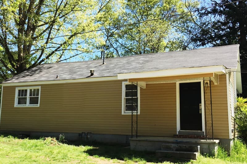 Winder House: 298 Atlanta Highway Southeast