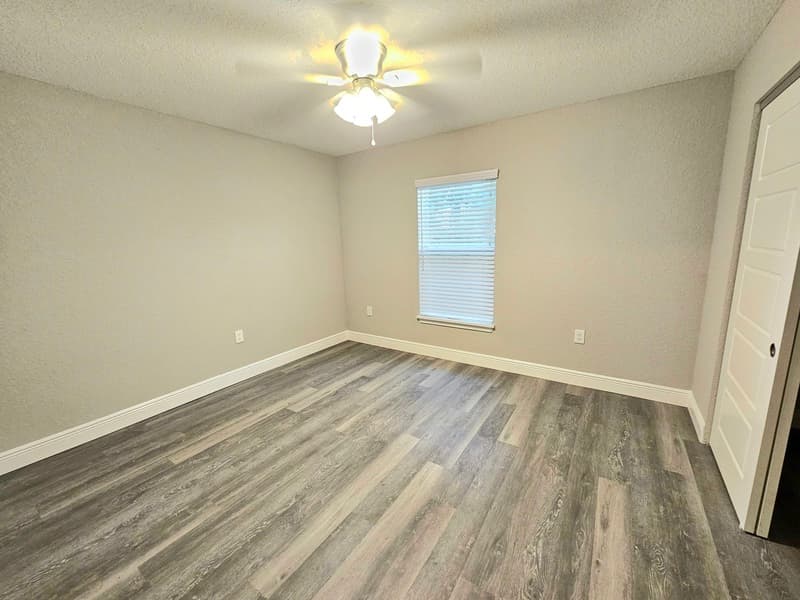 Ocala House: 6 Locust Run Ln