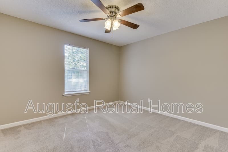 North Augusta Townhome: 138 Chalet North Boulevard - 138