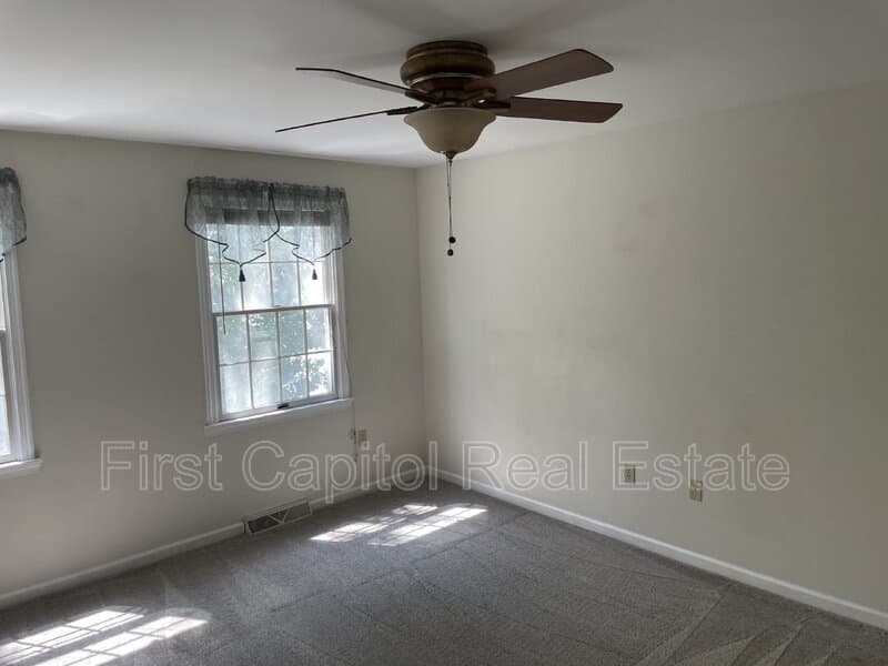 York Condo: 2848 Butternut Ln