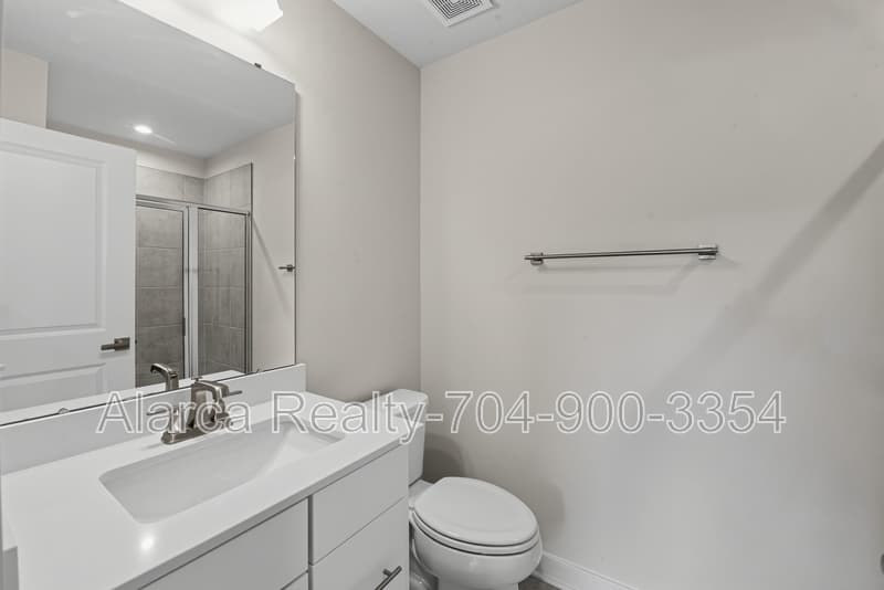 Charlotte Townhome: 3737 S Tryon St