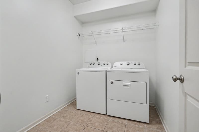 Lawrence Condo: 1216 Tennessee Street-A