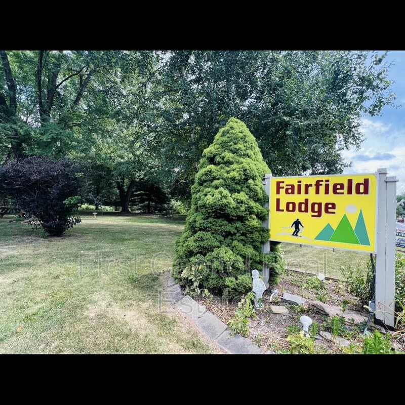 Fairfield Condo: 5104 Fairfield Rd
