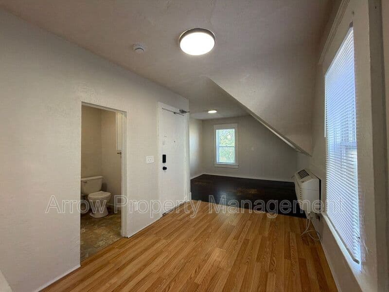 Lincoln Condo: 730 North 25th Street