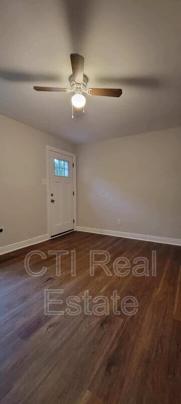 Richmond House: 4115 Leake Ave