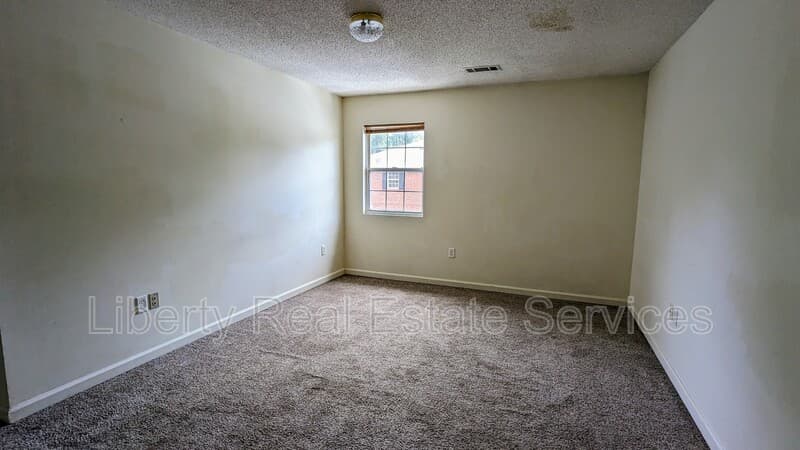 Hinesville Condo: 134 Rolland St Apt 10