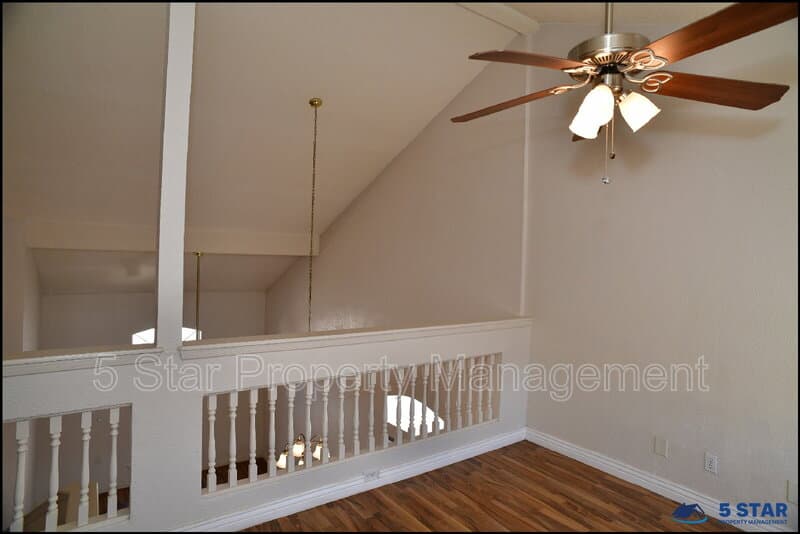 El Paso House: 12062 Ben Proctor Dr