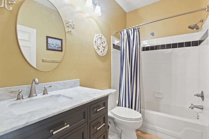 Mount Pleasant Condo: 1811 Chatelain Way - 1