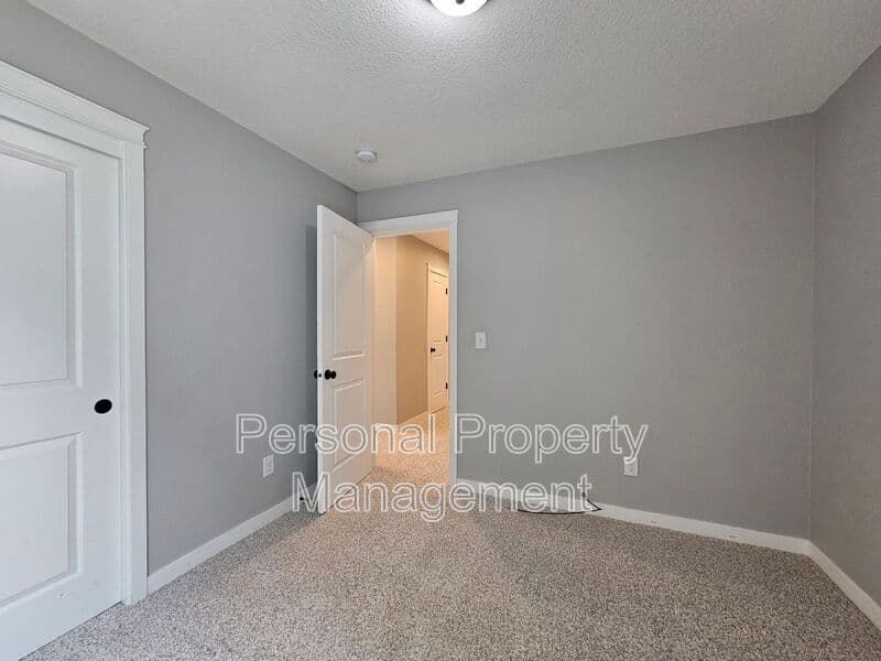 Vancouver House: 4522 NE 91st Way