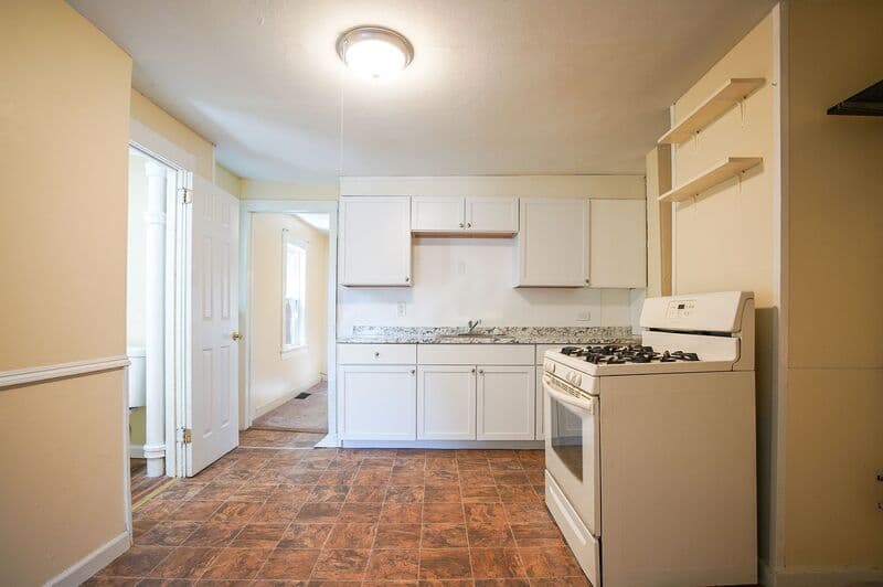 Ludlow Condo: 34 Joy St