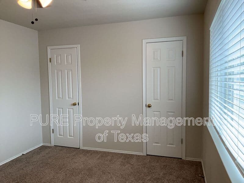 Hutto House: 502 Country Estates Dr.