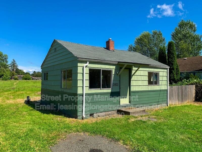 Corvallis House: 2425 SW Pickford