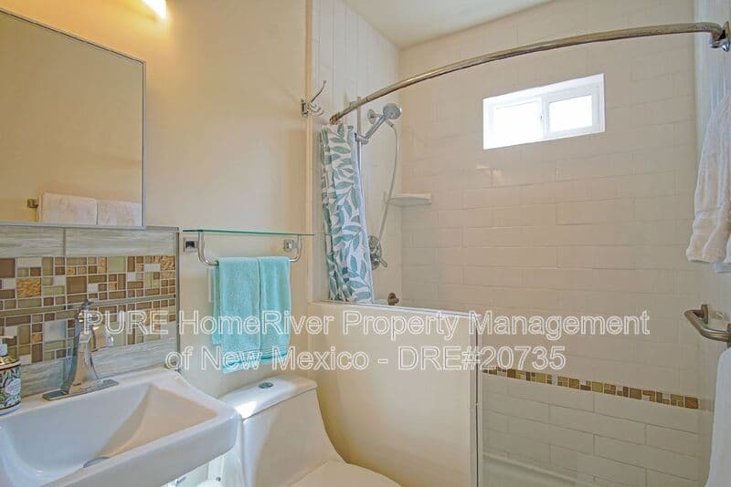 Albuquerque Condo: 404 Dartmouth