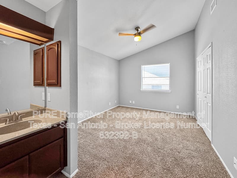 San Antonio Condo: 15014 Spring Crk