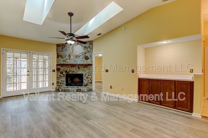 Jacksonville House: 3476 Raymur Villa Drive