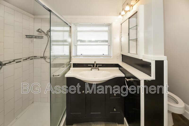 Pinole House: 2359 Prune St
