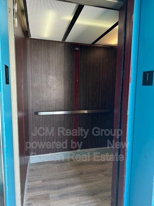 Lynn Condo: 189 North Common Street