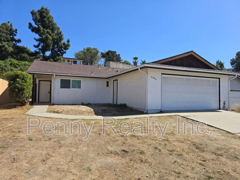 San Diego House: 6046 Reo Pl