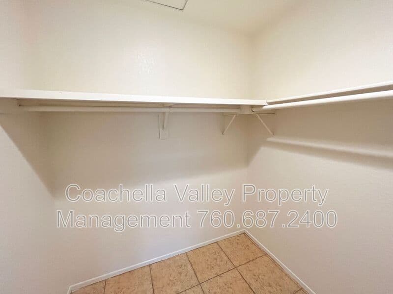 Bermuda Dunes House: 78650 Avenue 42