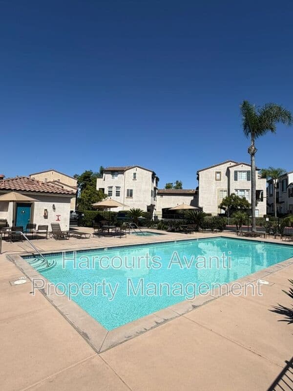 Carlsbad House: 6232 Via Trato
