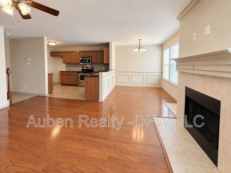 Fort Worth House: 3933 Fernando Drive