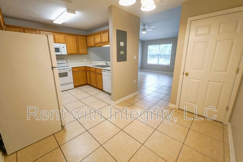 Tallahassee Condo: 241 Dixie Drive