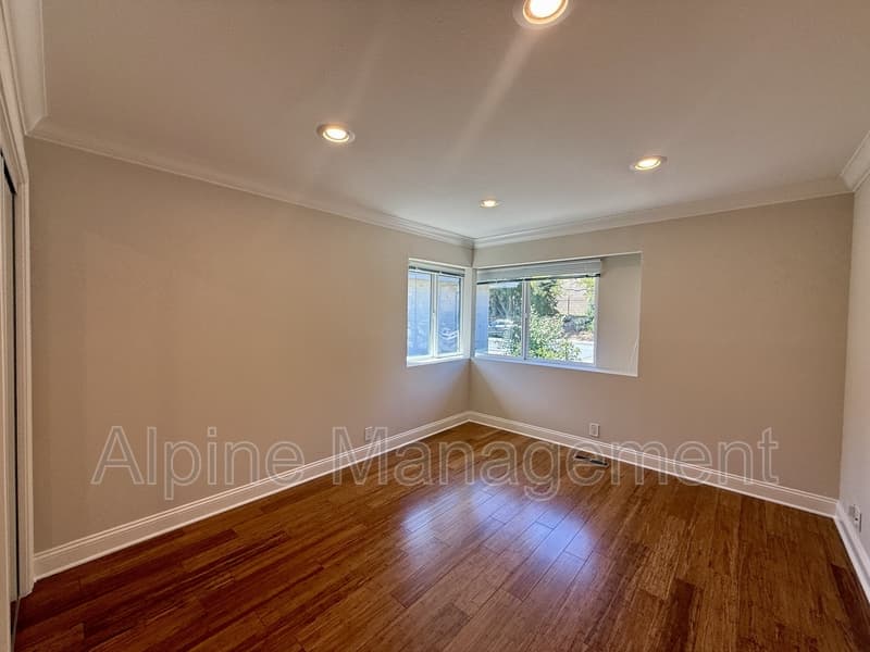 Burlingame House: 2917 Arguello Drive - Main