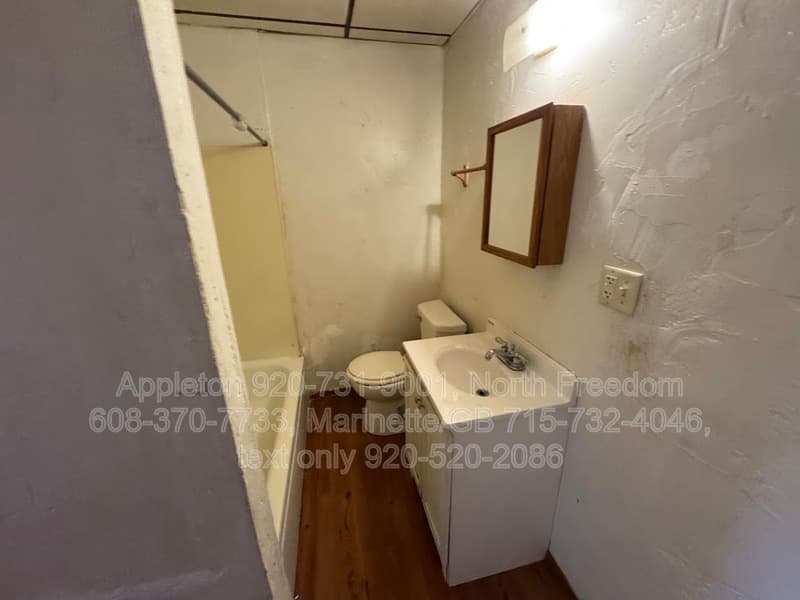 Chilton Condo: 222 Main St #1