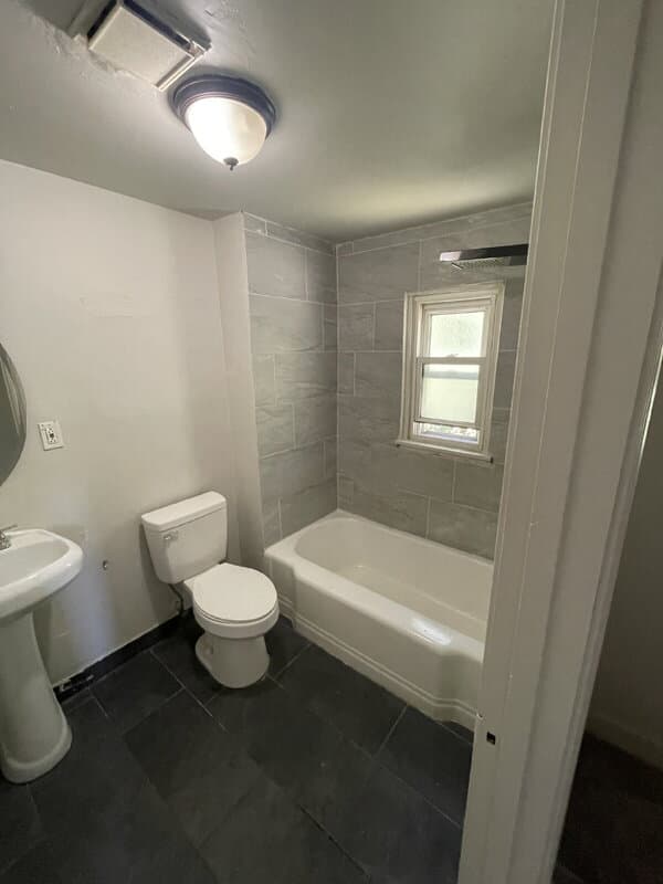 McKeesport House: 1344 Washington Boulevard