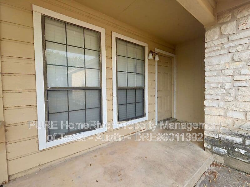 Round Rock Condo: 1015 Woodlief Trl