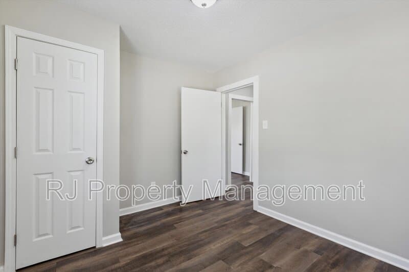 Memphis House: 535 Gilleas Rd